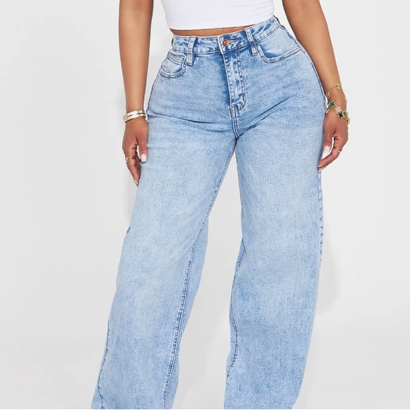 Stretch Wide Leg Jeans - Light Wash - Picture 3 of 3